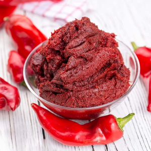 tatlı biber salçası
